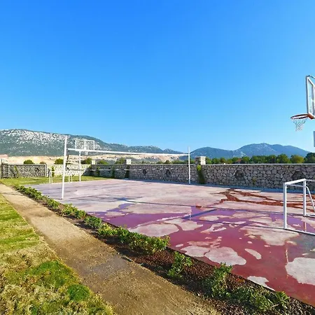 Farm וילה